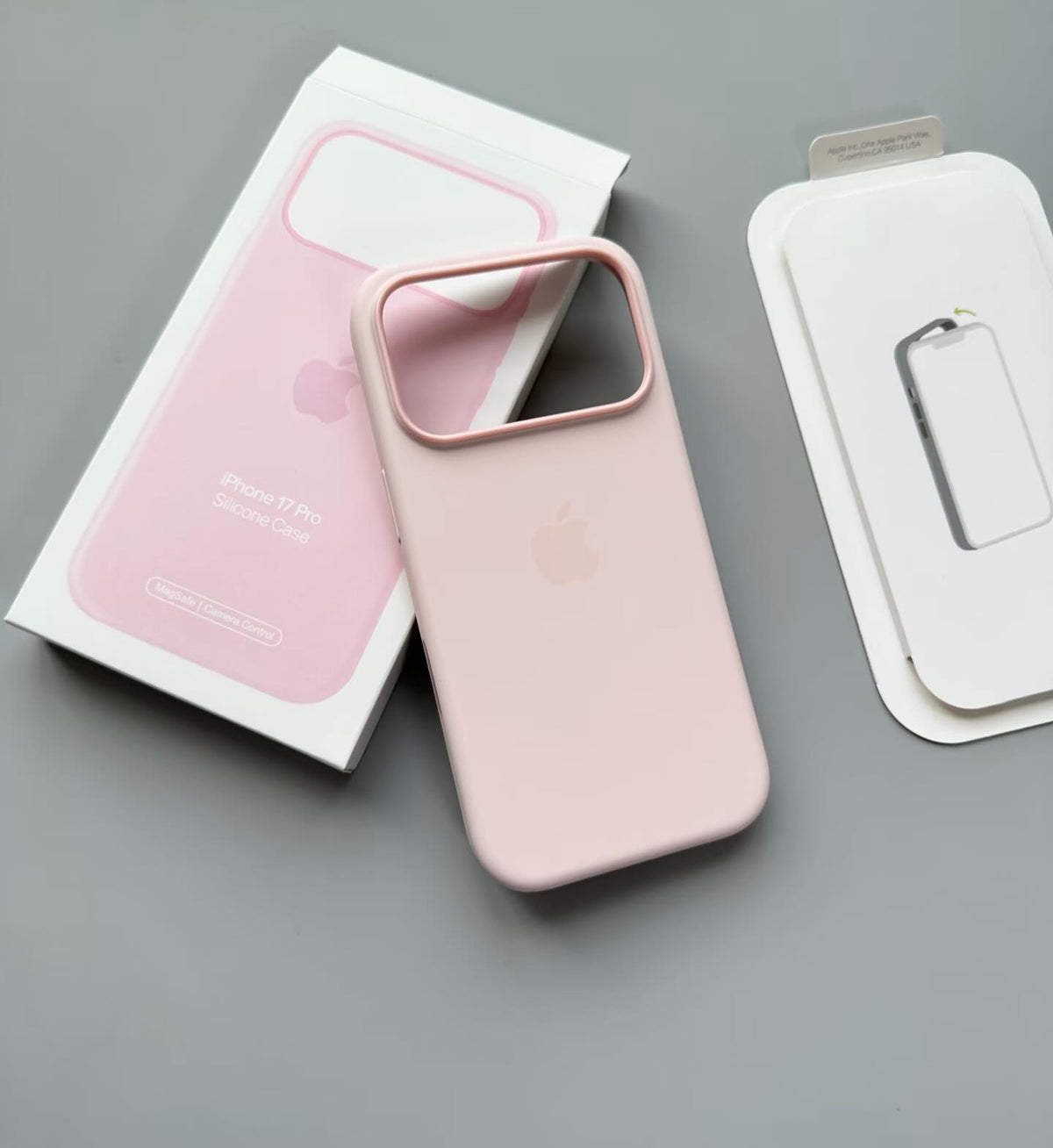 MagSafe Özellikli Pembe Lansman Kılıf