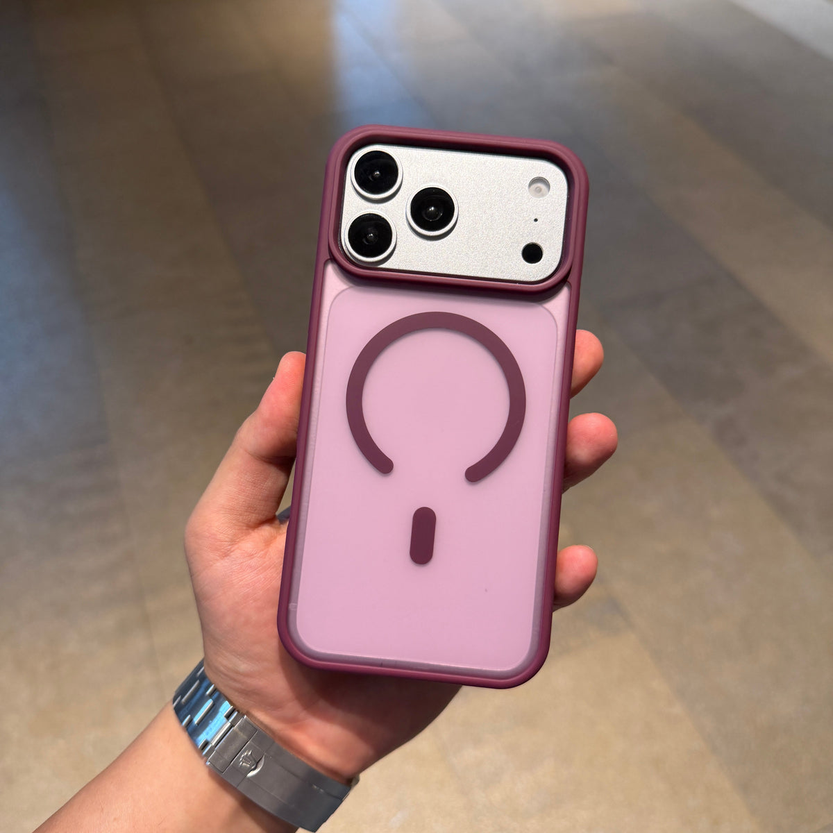 Renkli Şeffaf MagSafe iPhone Kılıflar