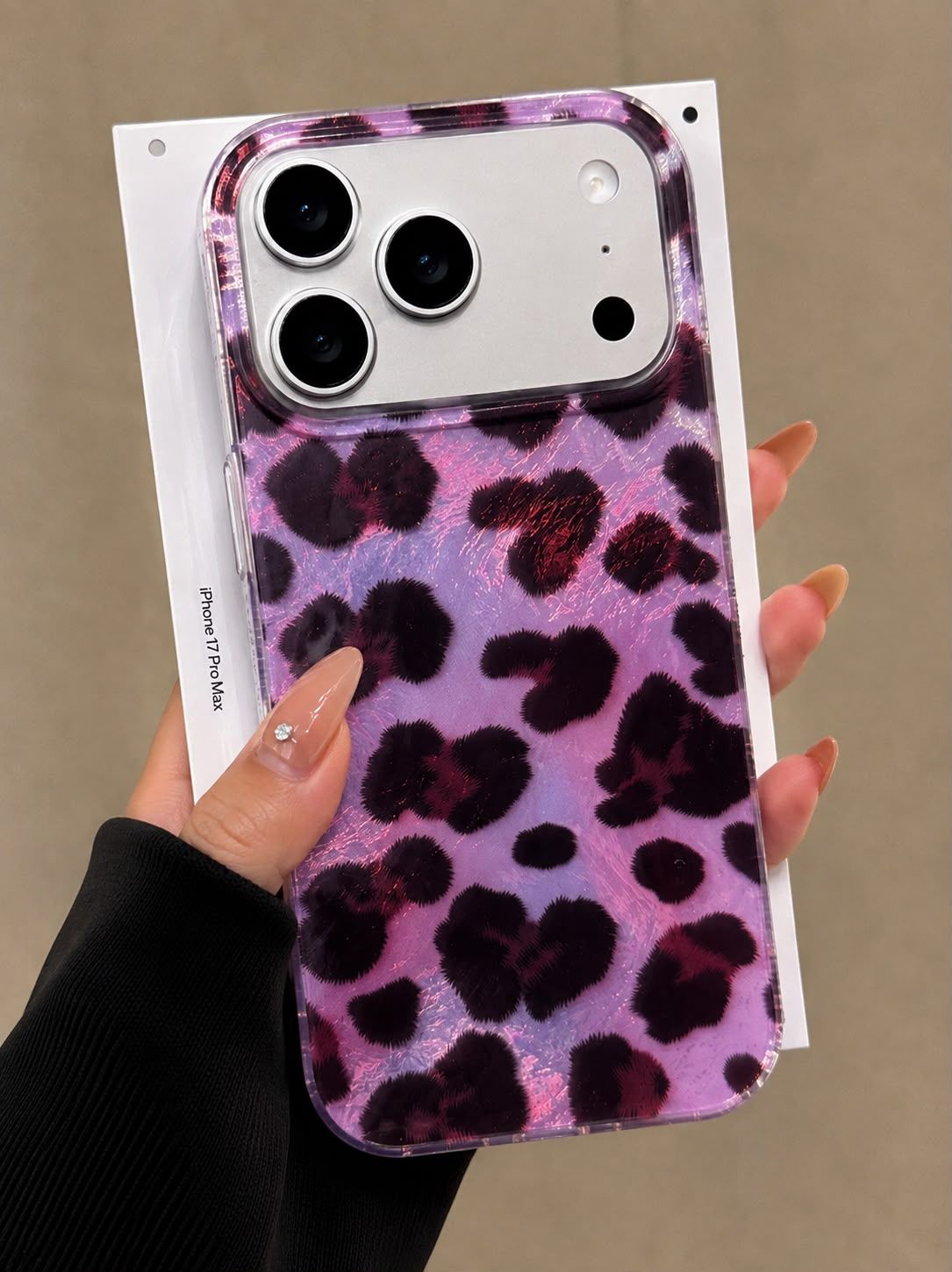 Şeffaf Leopar Desenli iPhone Kılıf